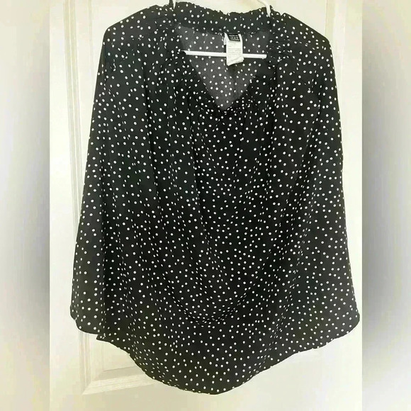 SHEIN BLACK POLKA DOT SKIRT SIZE Small ELASTIC WAIST - Picture 1 of 4